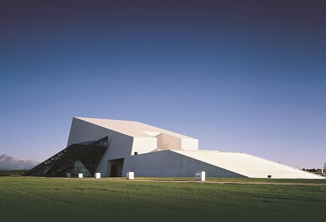Spencer theatre based in Ruidoso NM with a TPO Roofing membrane